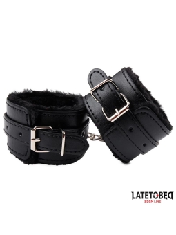 Esposas con Pelo Negro