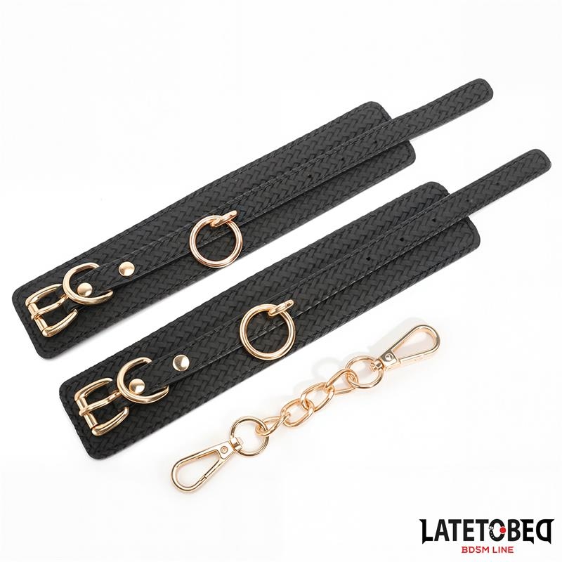 Esposas con Cadena Dorada Esposas con Cadena Dorada